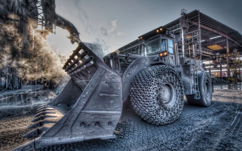 Large Mining Truck — Gray