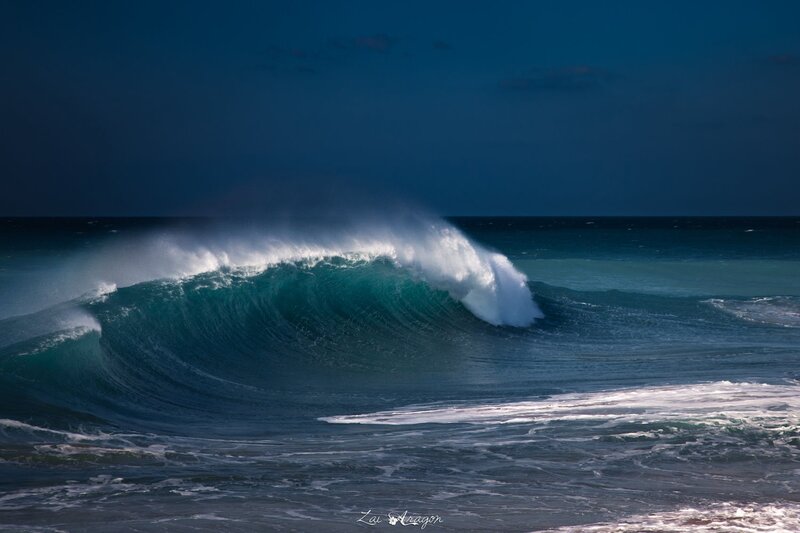 Large Ocean Wave — Blue, Dramatic, Night
