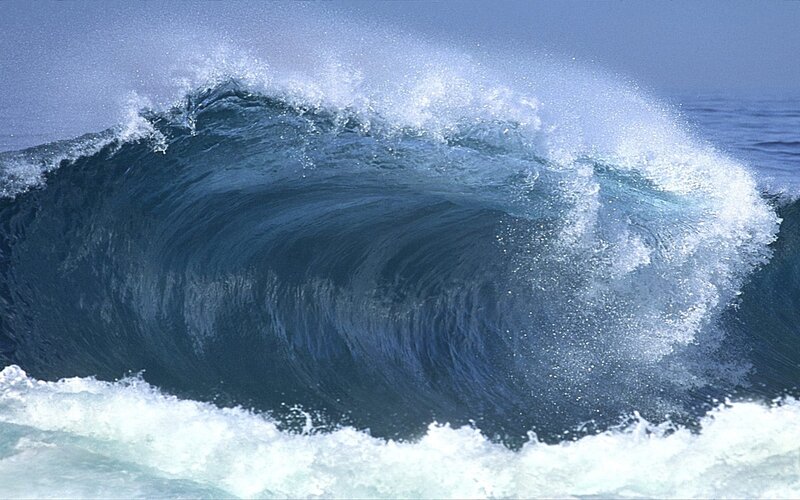 Large Ocean Wave — Photograph, Sky