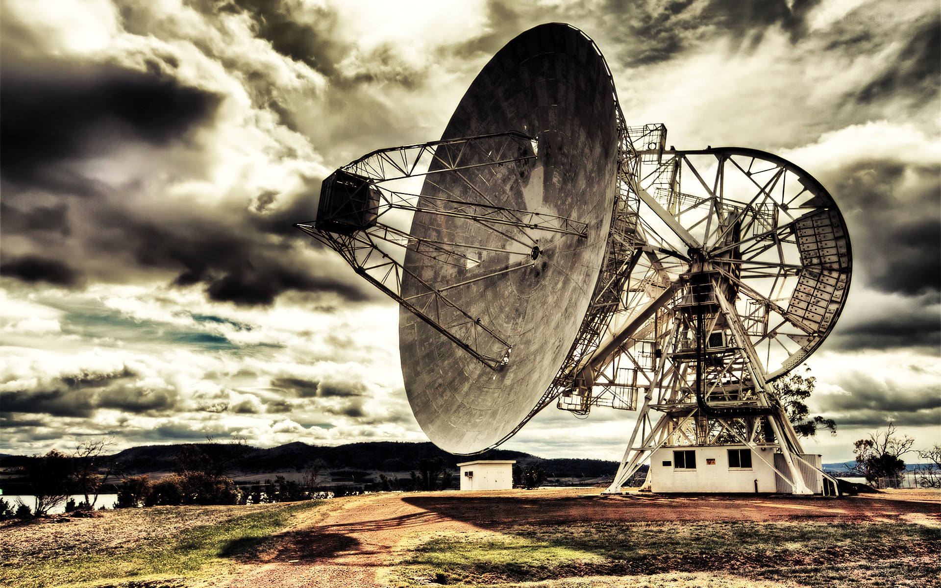 Large radio telescope dish