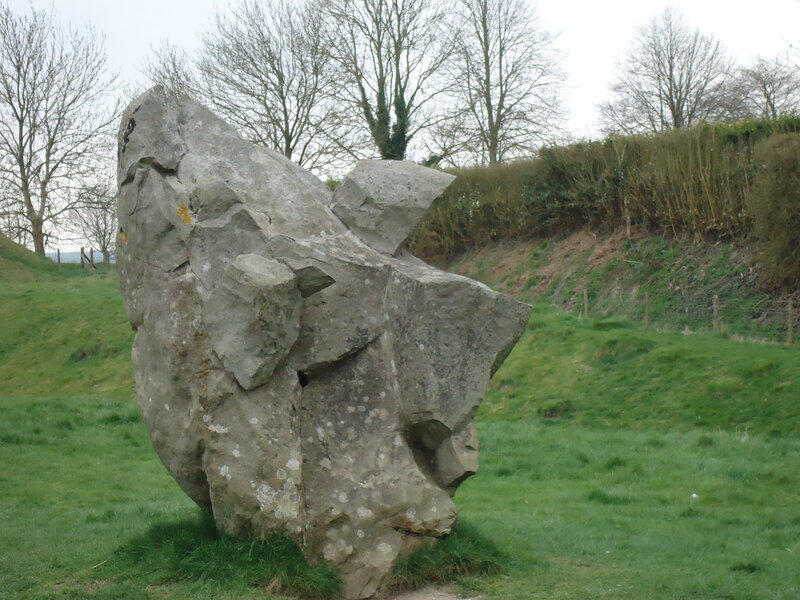 Large Rock Formation — Green