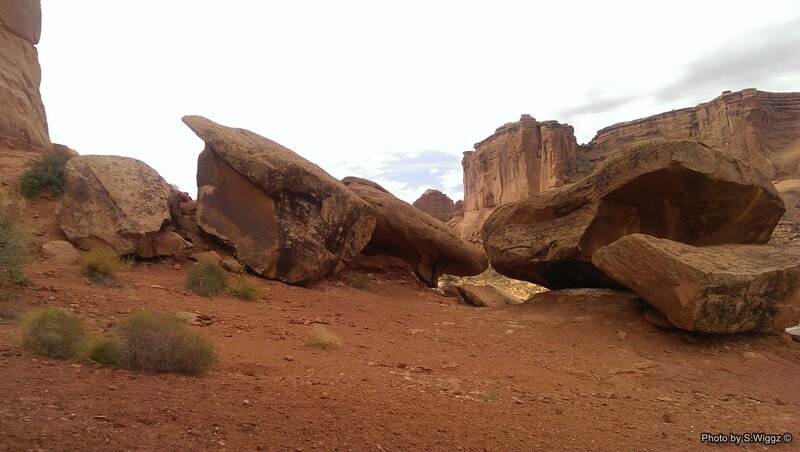 Large Rock Formations — Brown