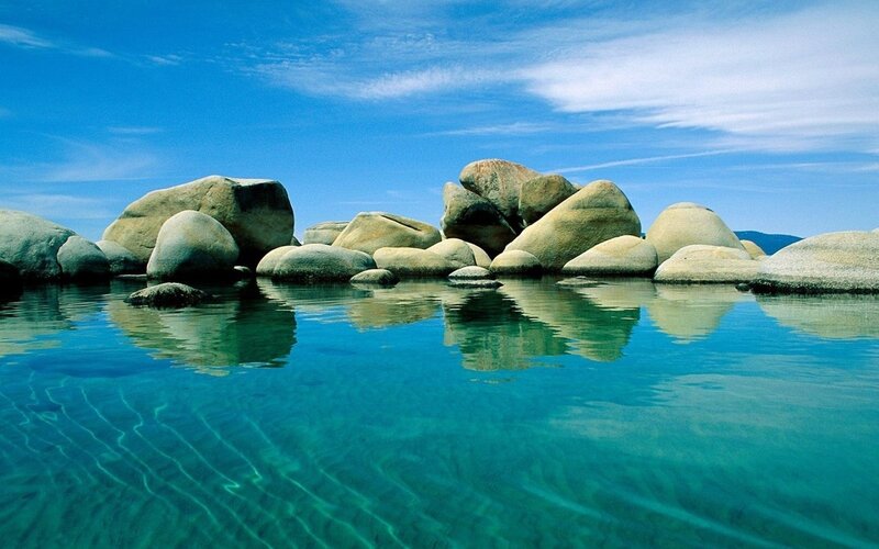 Large Rocks in Clear Water — Blue