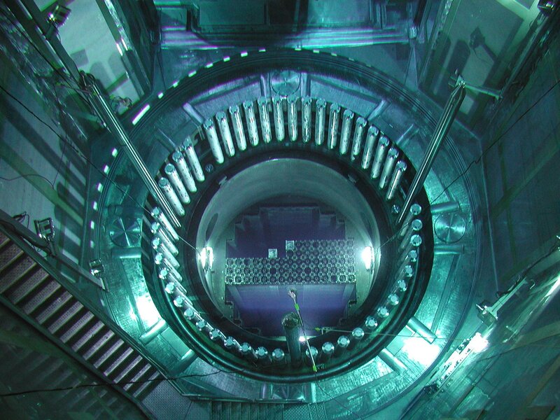 Large scientific research chamber