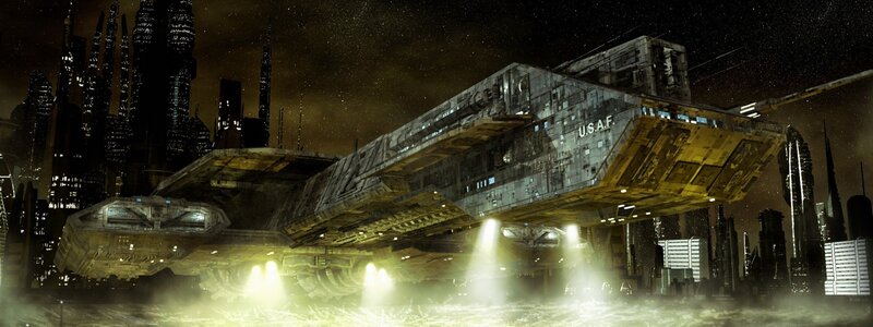 Large Spaceship in City