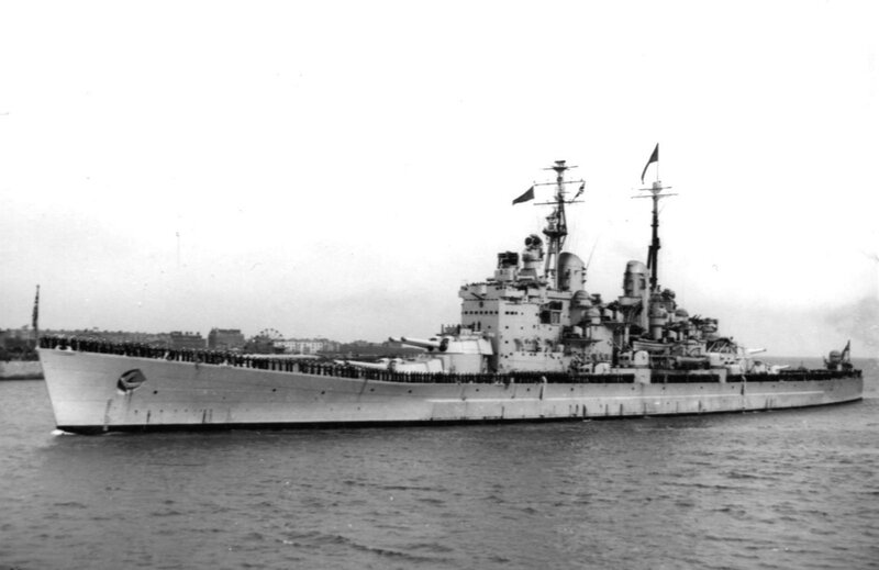 Large Warship in Water — Black