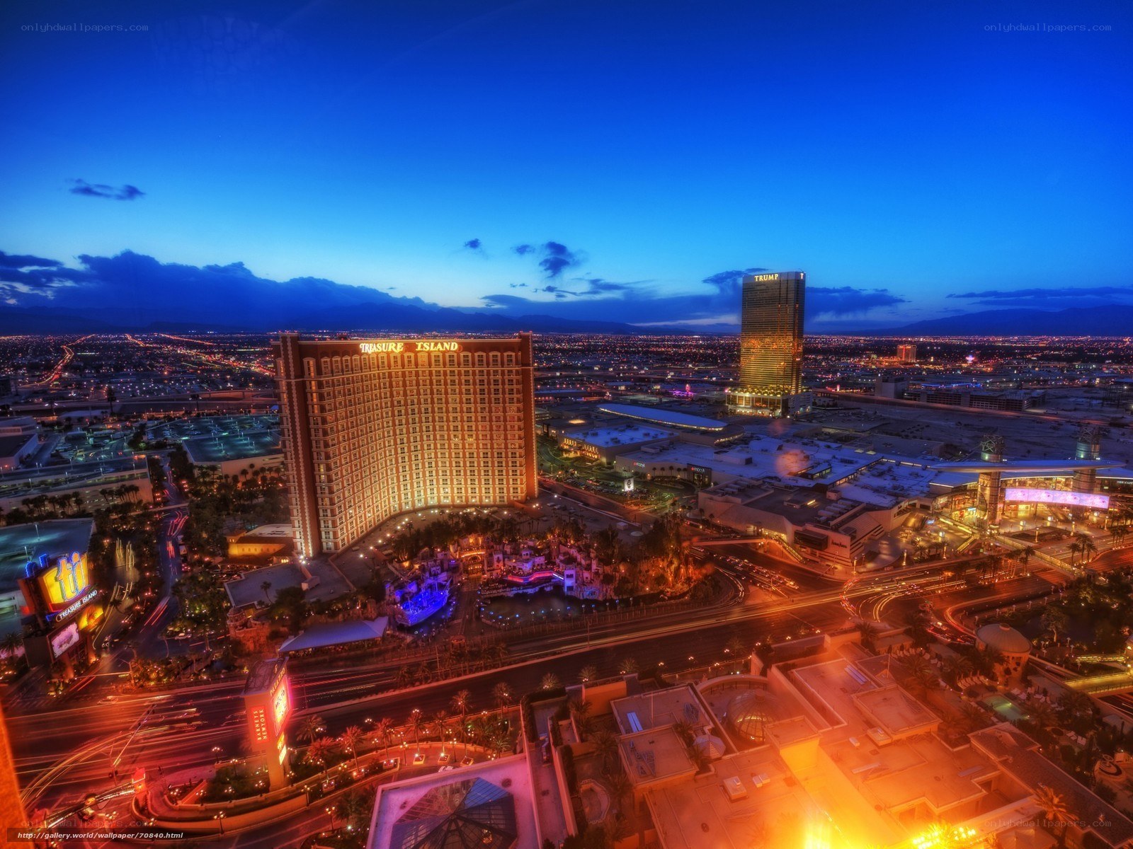 Las Vegas skyline at dusk