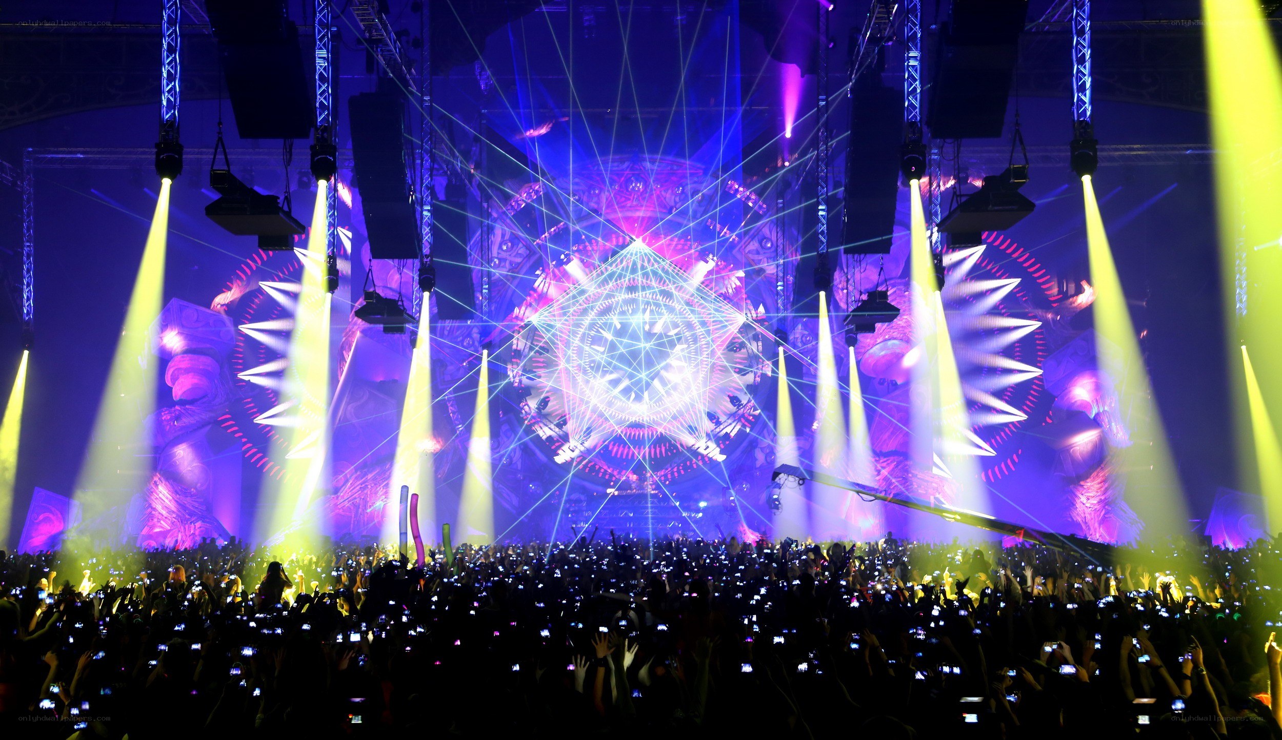 Laser light show at concert