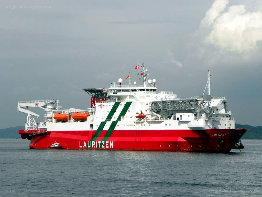 Lauritzen vessel at sea