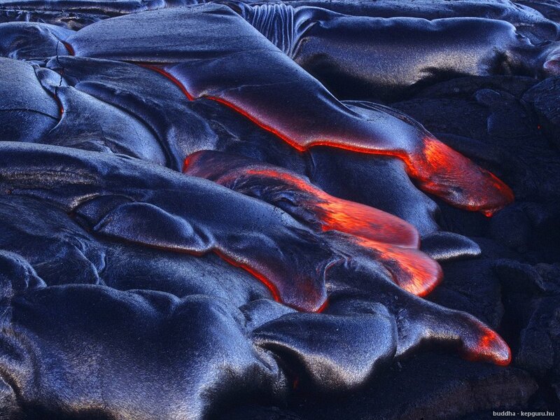Lava Flow on Rock — Black