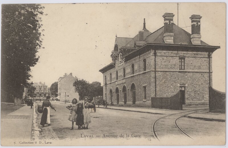 Laval Avenue de la Gare