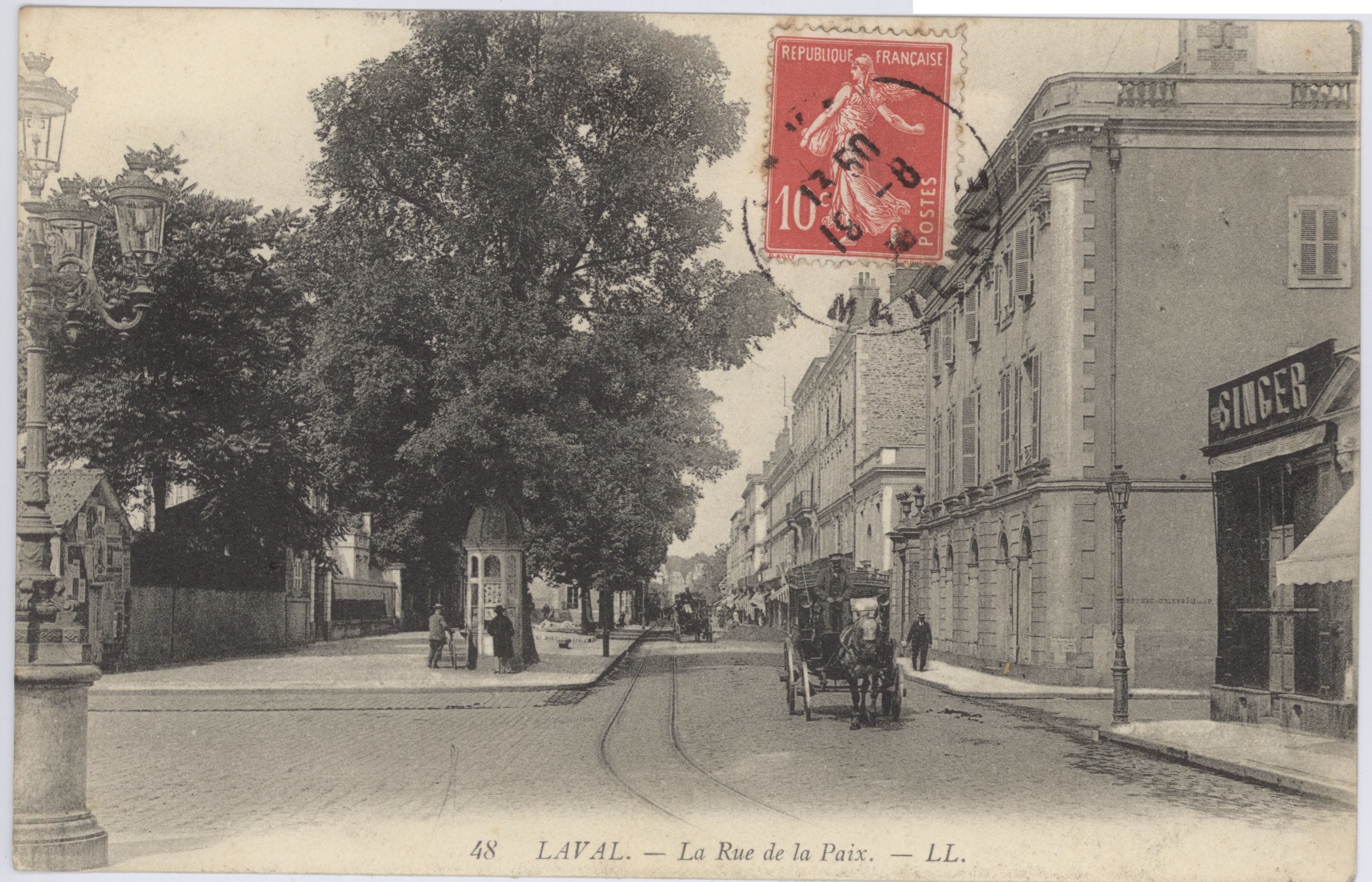 Laval street scene