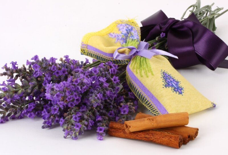 Lavender and Cinnamon Sticks
