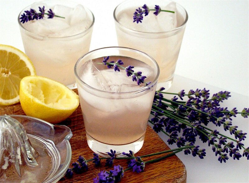 Lavender Lemonade Drinks