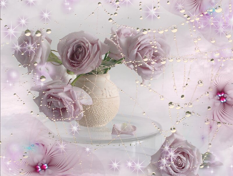 Lavender Roses in Vase — Purple