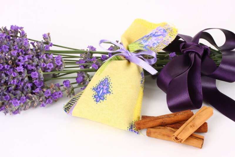 Lavender Sachet with Cinnamon