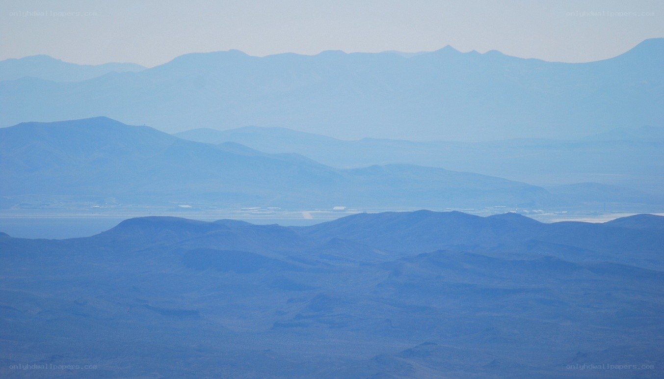 Layered mountain ranges