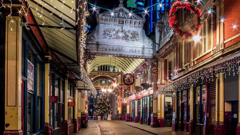 Leadenhall Market at Night — Yellow