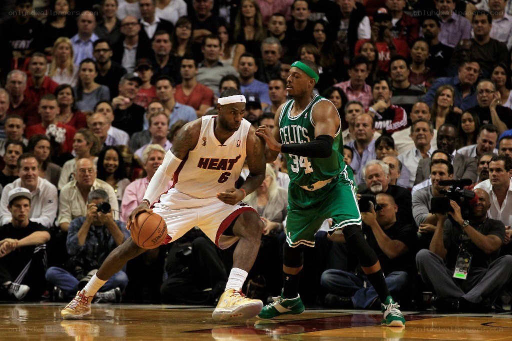 LeBron James vs Paul Pierce