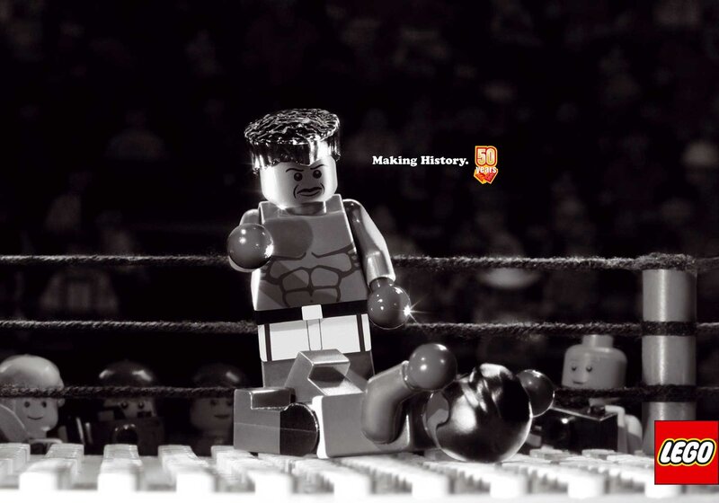 Lego Boxer in Ring — Black, Dramatic