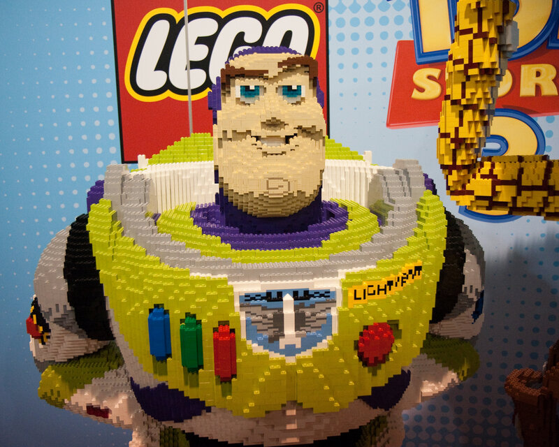 Lego Buzz Lightyear figure
