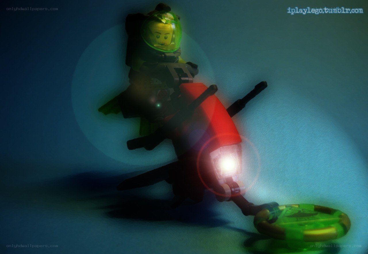 Lego diver with light