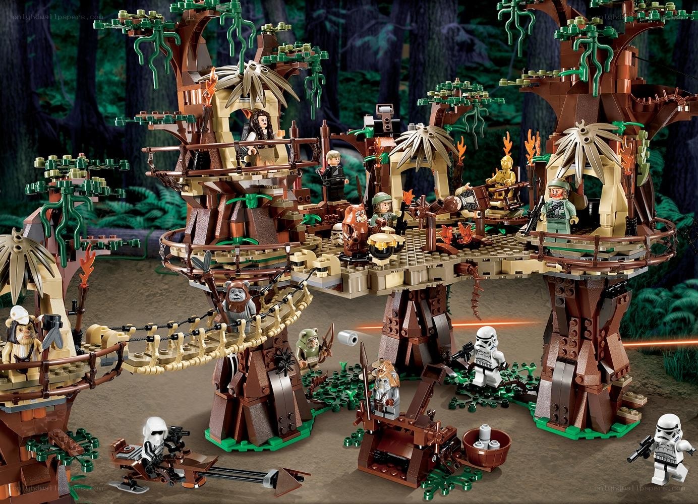 LEGO Ewok Treehouse Battle