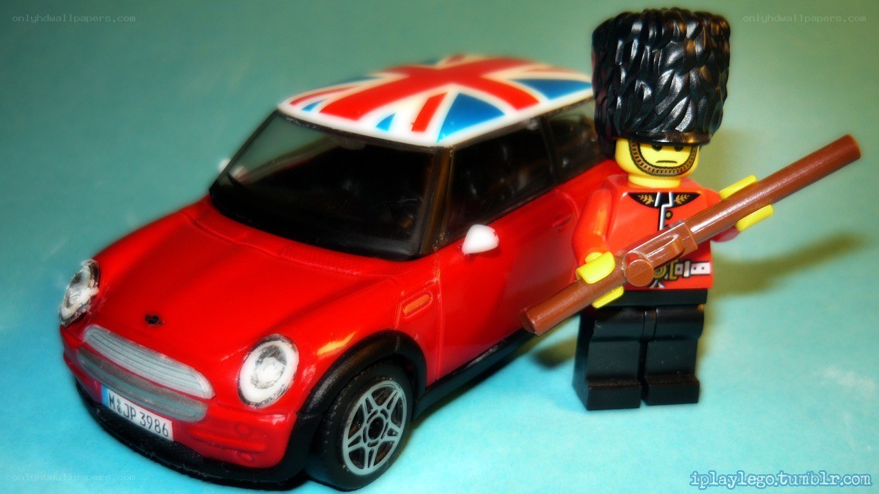 Lego guard with red car