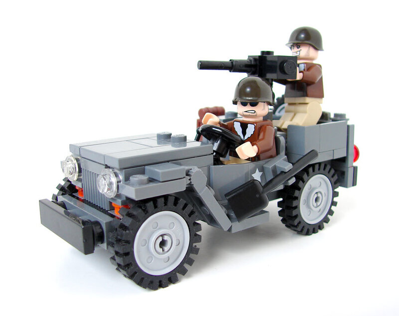 Lego military jeep with soldiers