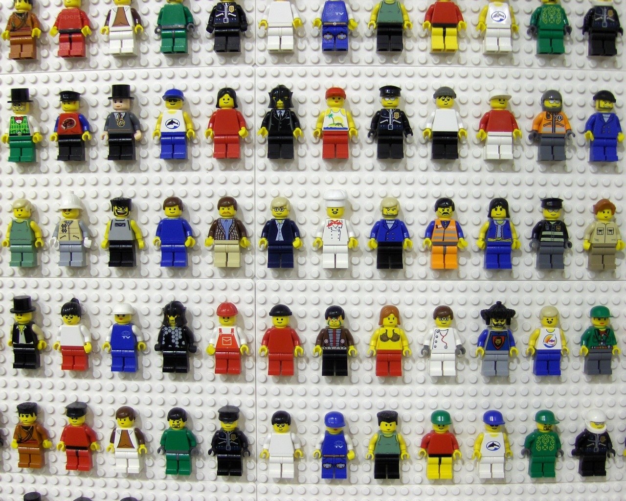 Lego minifigure collection