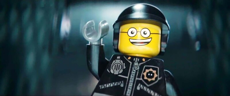 LEGO Police Officer Minifigure — Yellow