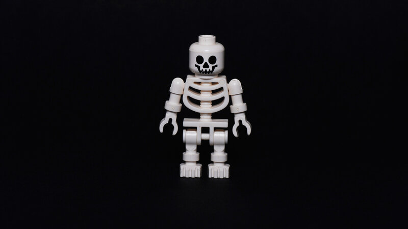 Lego skeleton minifigure