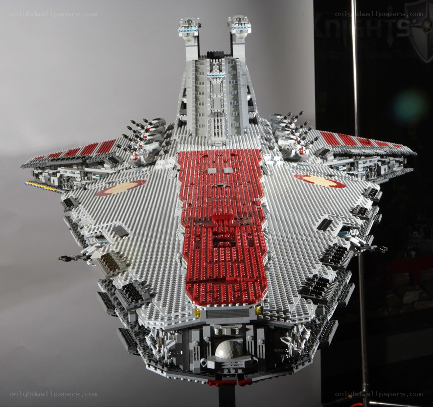 LEGO Star Wars battleship model