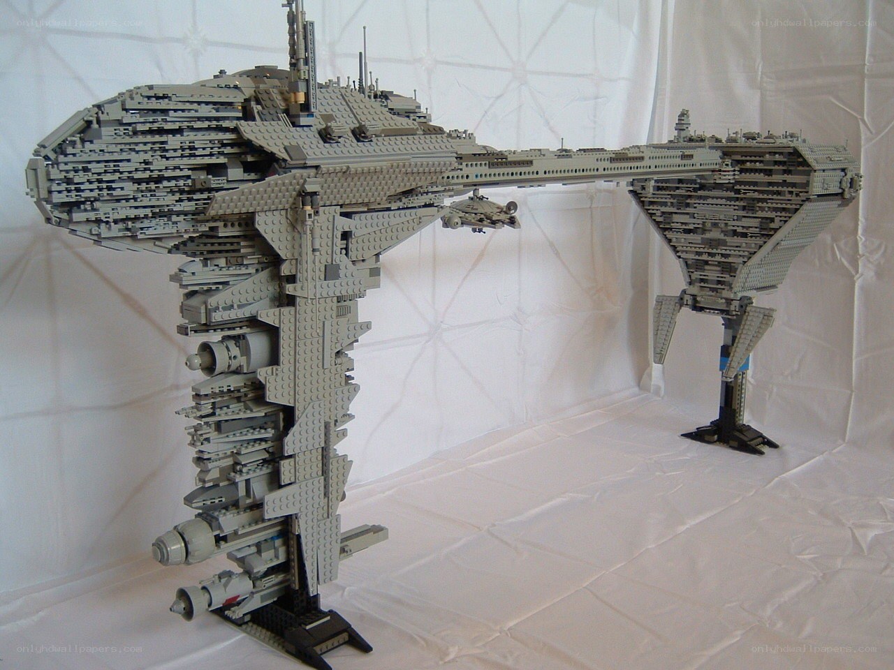 Lego Star Wars battleship model