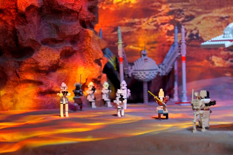 Lego Star Wars Figures — Red