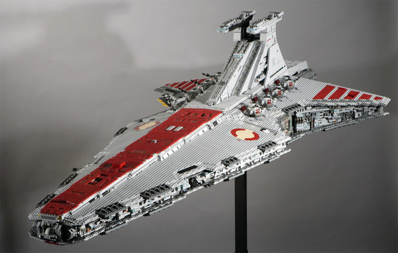 LEGO Star Wars Imperial-class Star Destroyer