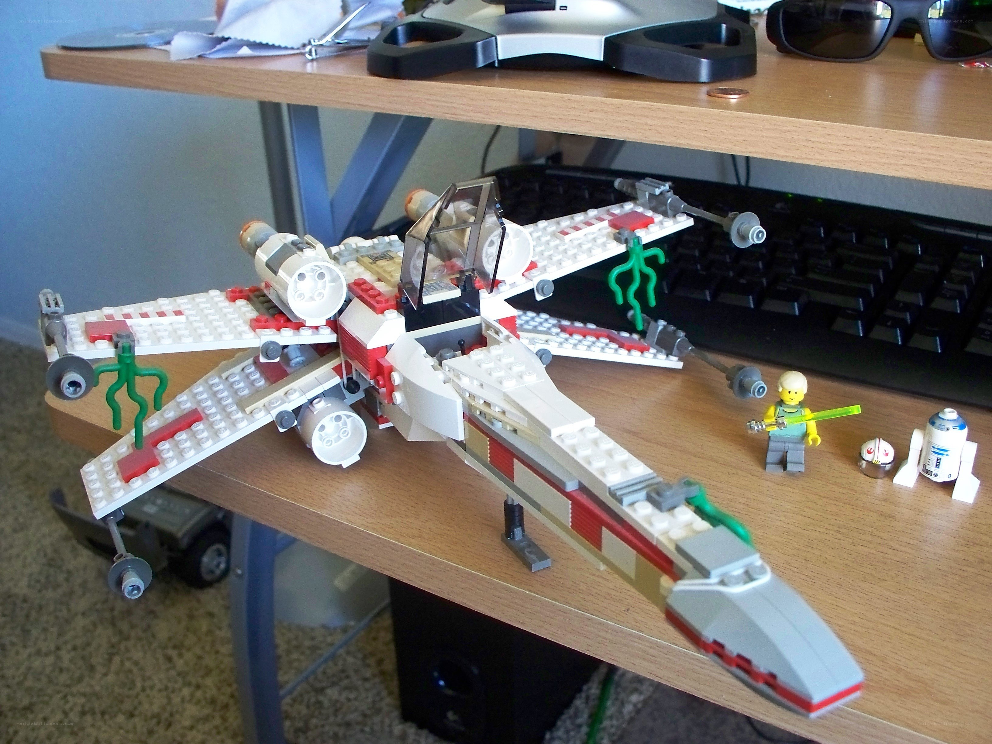 Lego starfighter on desk
