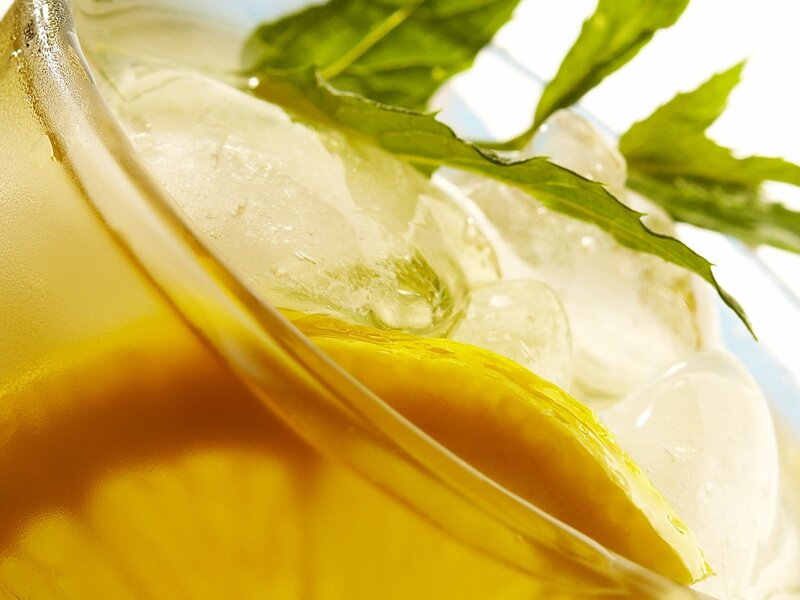 Lemon and Mint Drink — Yellow