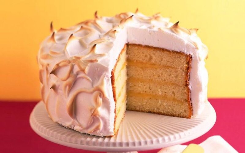 Lemon Meringue Cake — Yellow