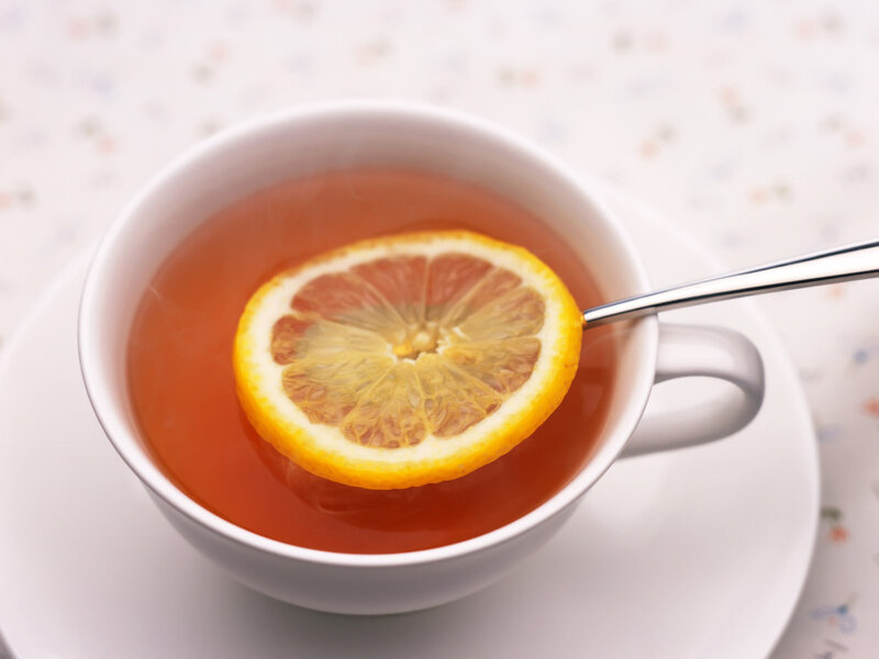 Lemon Slice in Tea — White