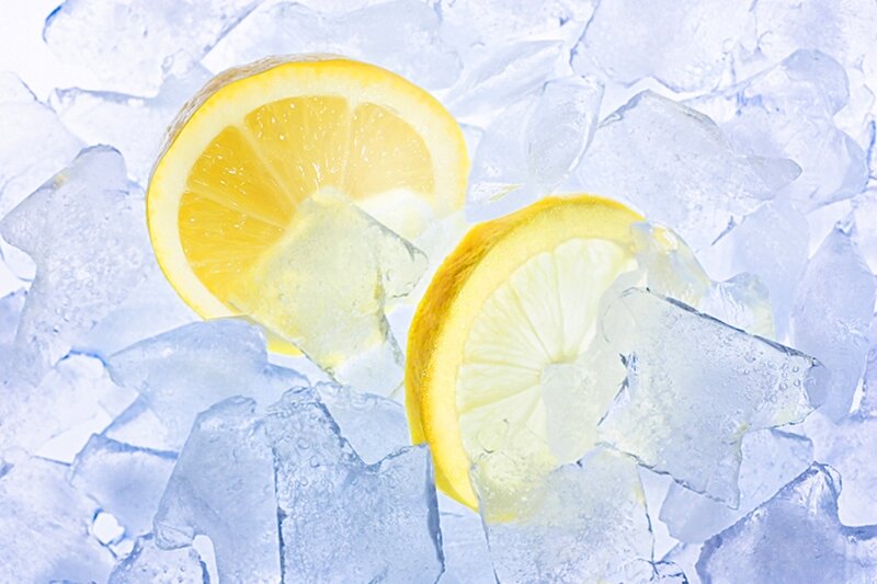 Lemon Slices in Ice — Yellow