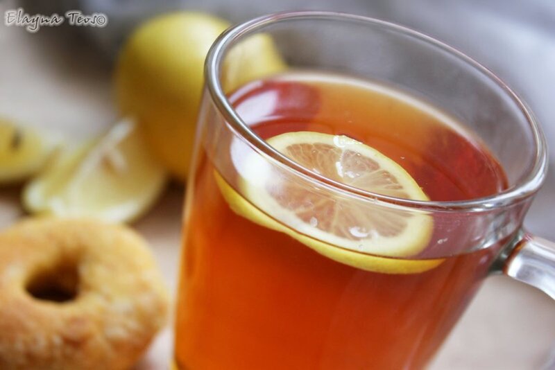 Lemon Tea in Glass Mug