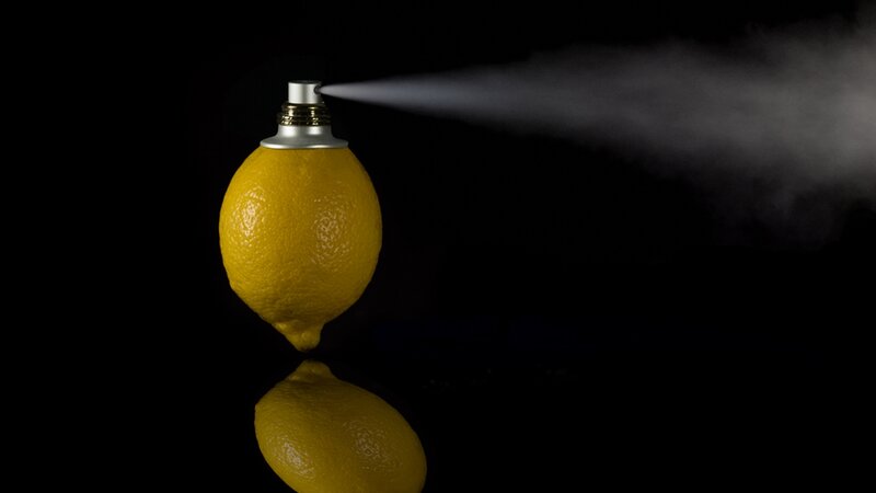 Lemon with Spray Nozzle