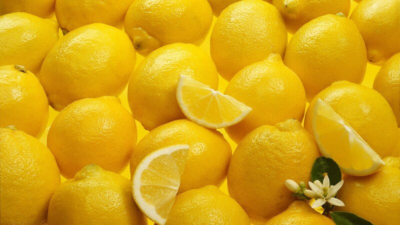 Lemons and Lemon Slices