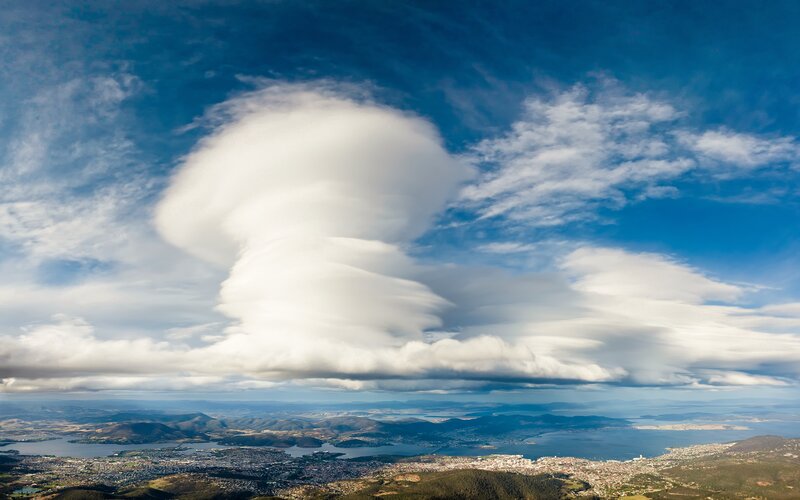 Lenticular Cloud over City