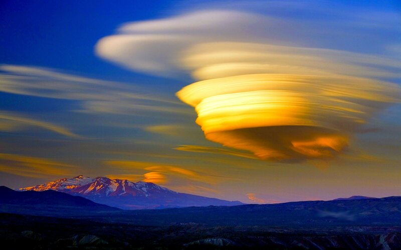 Lenticular Clouds over Mountain — Blue, Dramatic, Sunset