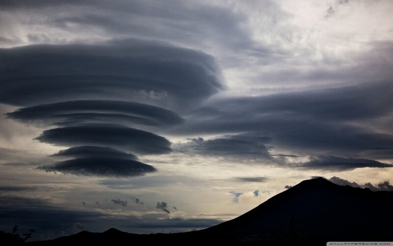 Lenticular Clouds over Mountain — Gray
