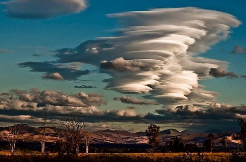 Lenticular Clouds over Mountains — Blue, Dramatic, Sunset