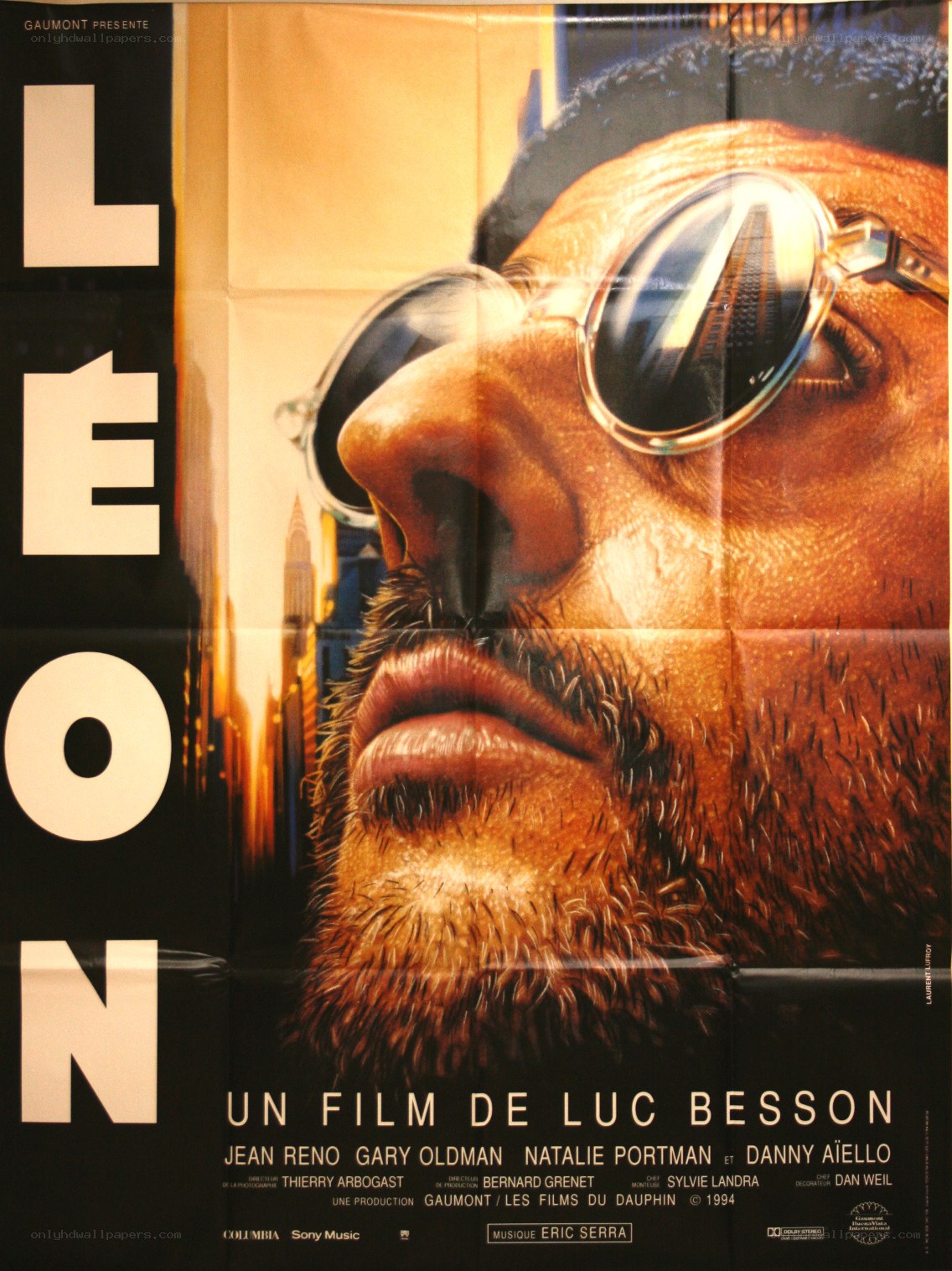 Leon movie poster