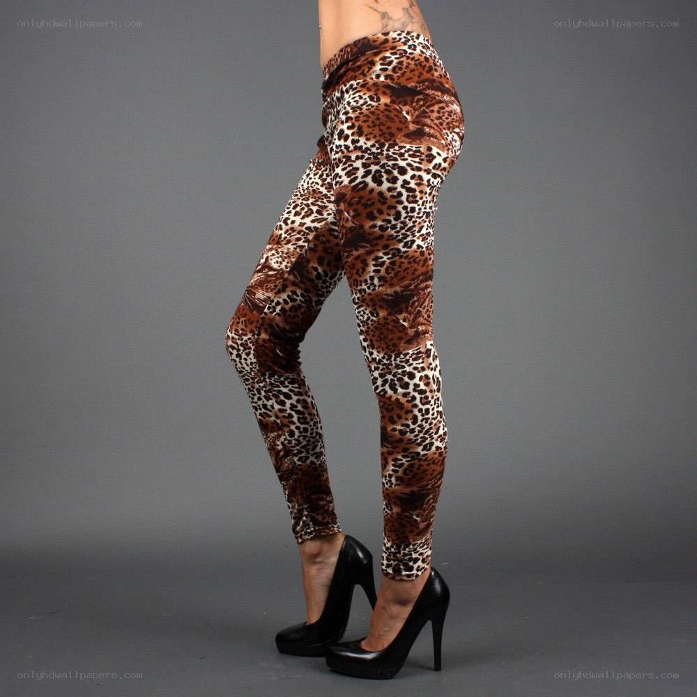 leopard print leggings